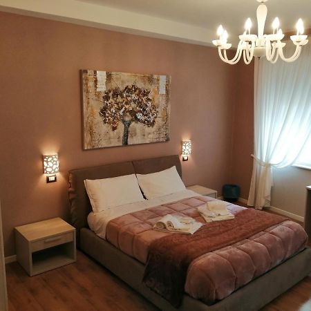 Km 0 Dal Centro By Tiziana Monaldi Hotel Pitigliano Kültér fotó