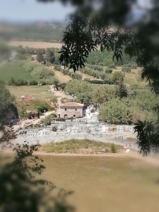 Km 0 Dal Centro By Tiziana Monaldi Hotel Pitigliano Kültér fotó