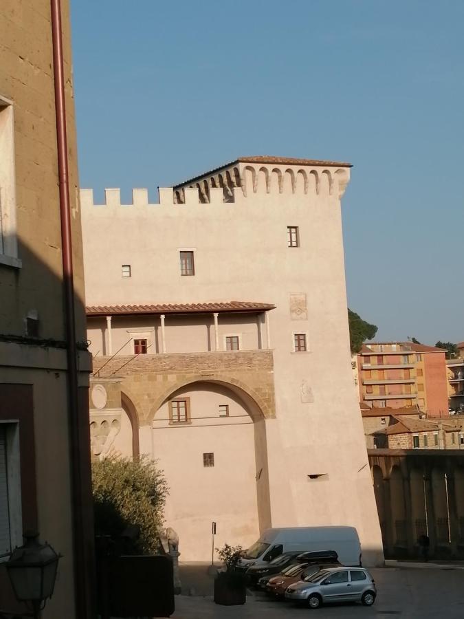 Km 0 Dal Centro By Tiziana Monaldi Hotel Pitigliano Kültér fotó