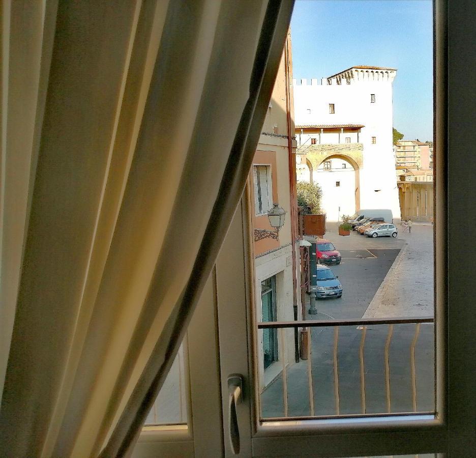 Km 0 Dal Centro By Tiziana Monaldi Hotel Pitigliano Kültér fotó